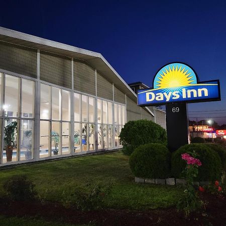 Days Inn By Wyndham - Cape Cod Area West Yarmouth Exterior photo